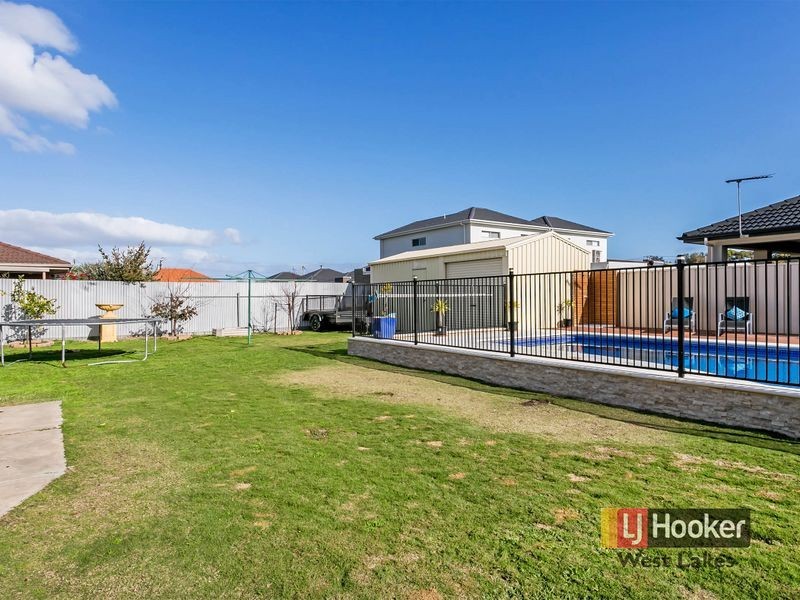 61 Russ Avenue, Seaton SA 5023
