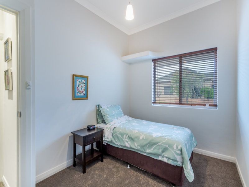 10 Poplar Street, Royal Park SA 5014