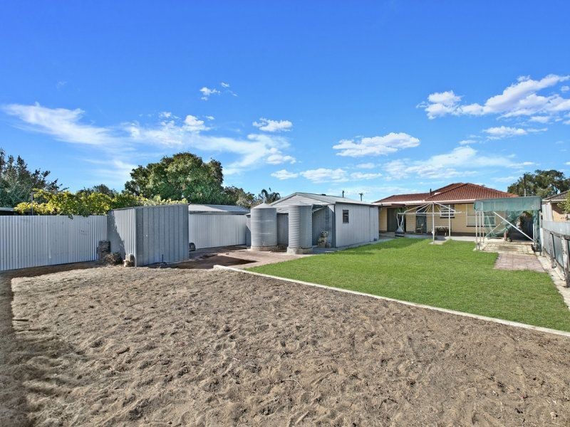 26 Buckingham Ave, Henley Beach SA 5022