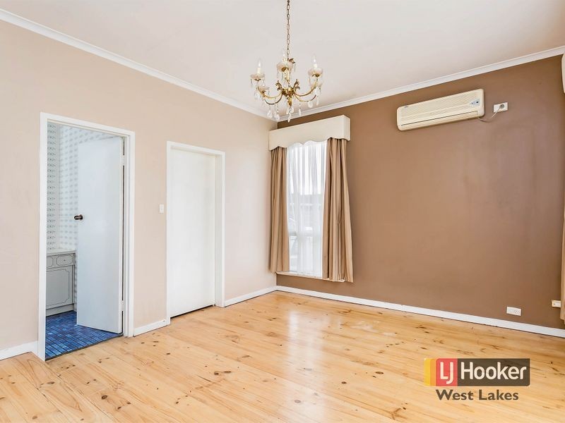 18 Northern Avenue, West Beach SA 5024