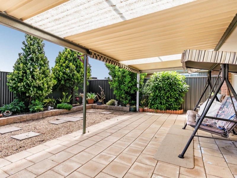 31 Hamra Drive, Smithfield SA 5114
