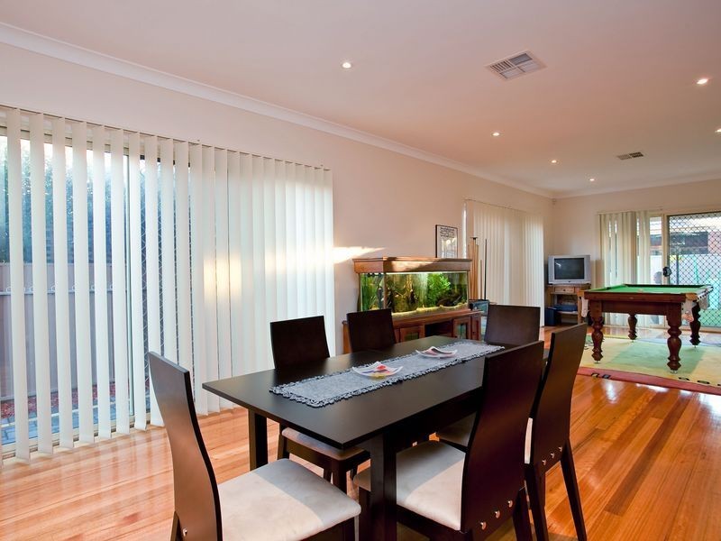 97a Tapleys Hill Rd, Glenelg SA 5045