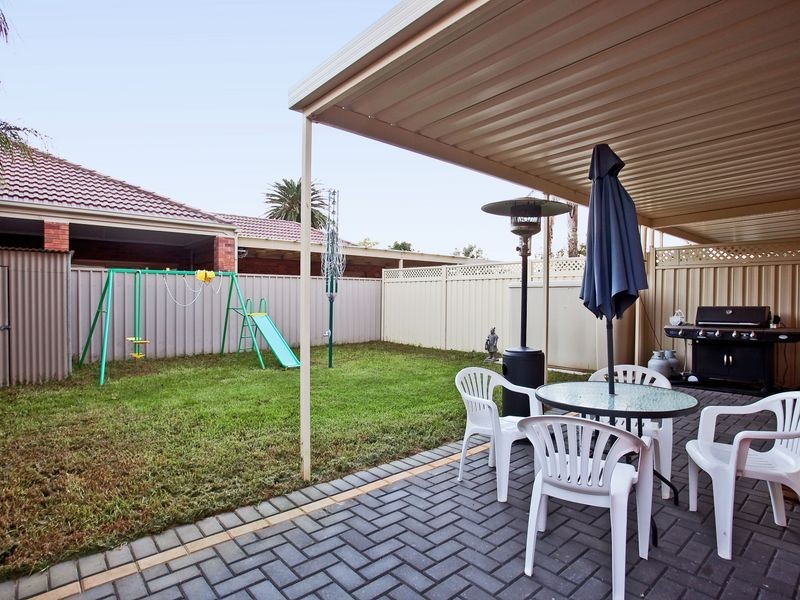 97a Tapleys Hill Rd, Glenelg SA 5045