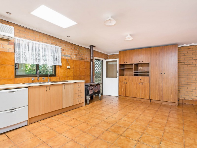6 McMahon Place, Seaton SA 5023