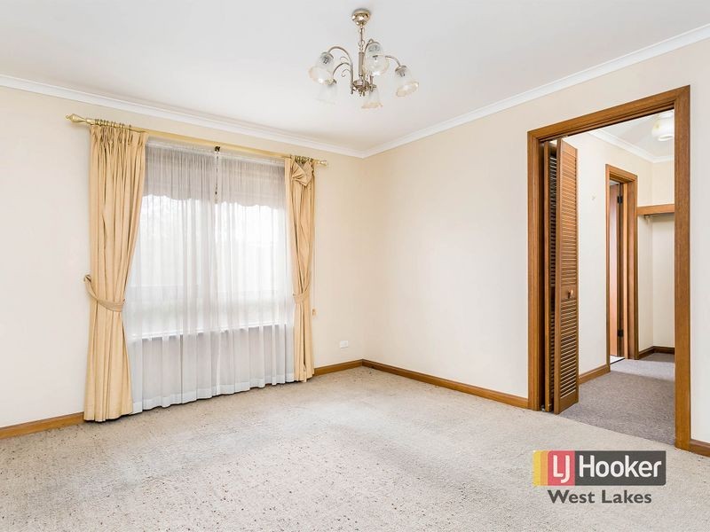 5 Harbour Court, West Lakes SA 5021