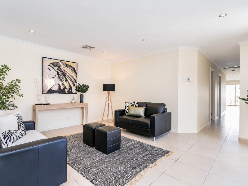 2a Cameron Avenue, Findon SA 5023