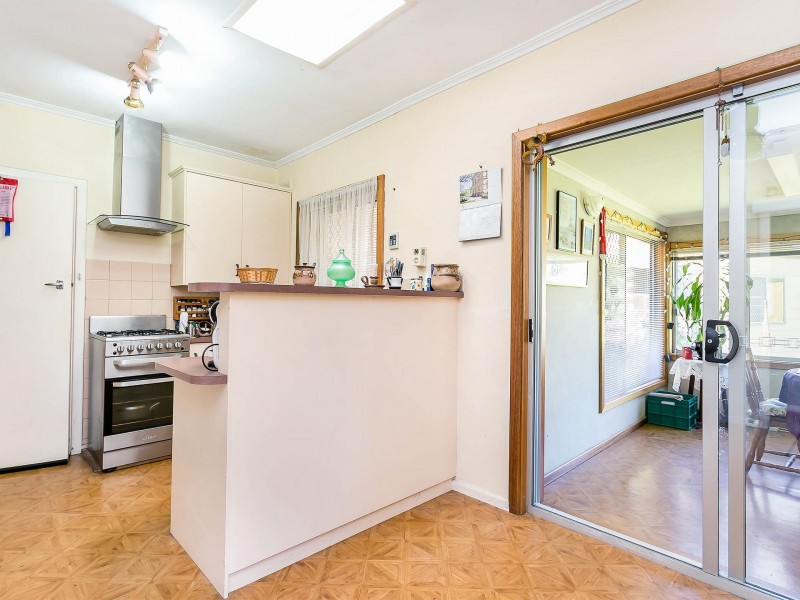 12 Shepherdson Road, Parafield Gardens SA 5107