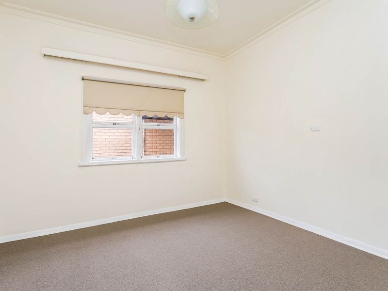 12 Second Avenue, Seaton SA 5023