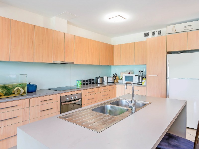 8/1 Burt Avenue, Findon SA 5023
