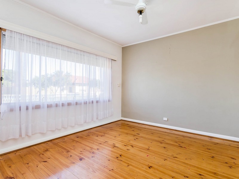 10 Wells Street, Birkenhead SA 5015