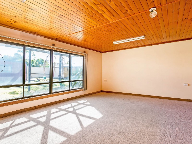 10 Wells Street, Birkenhead SA 5015