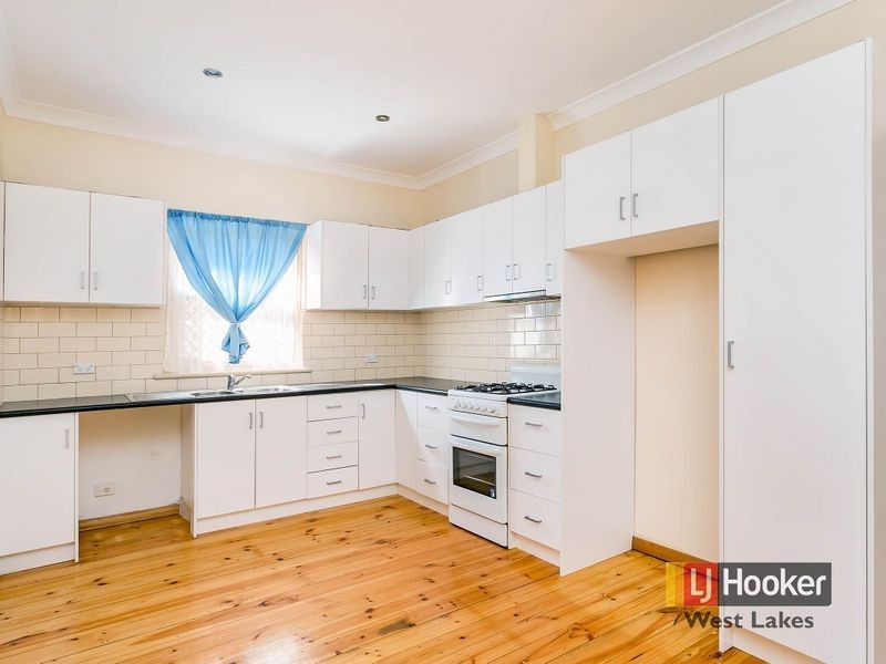 36 Alma Terrace, Seaton SA 5023