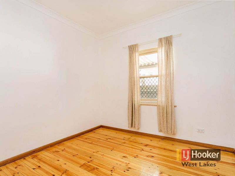 36 Alma Terrace, Seaton SA 5023