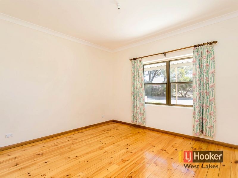 36 Alma Terrace, Seaton SA 5023