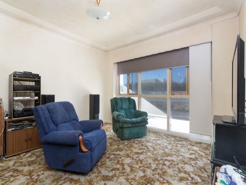 62 Causeway Road, Glanville SA 5015