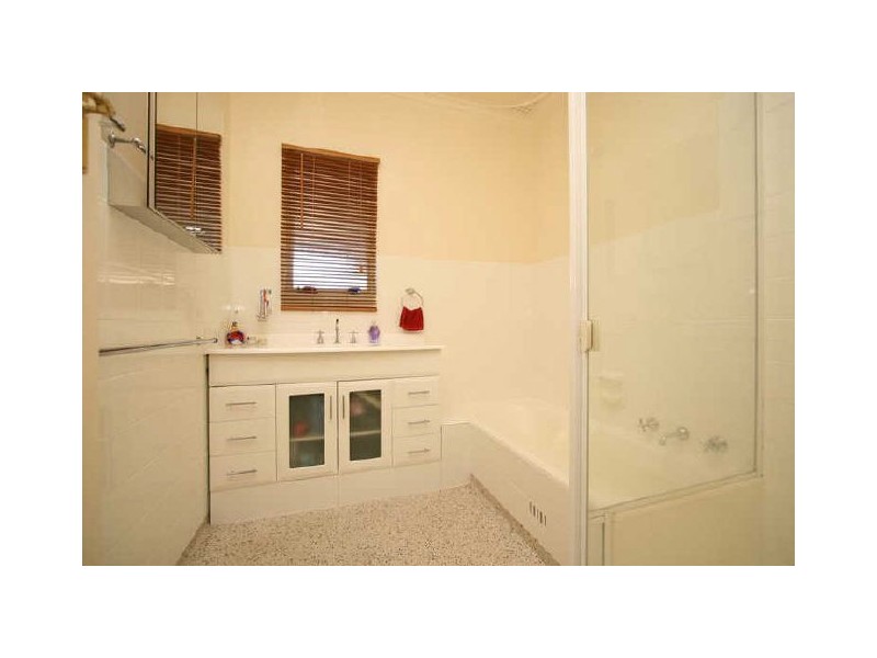 30 Main Street, Beverley SA 5009
