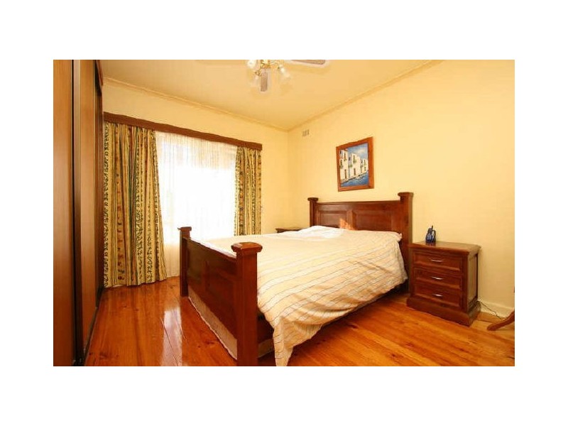 30 Main Street, Beverley SA 5009