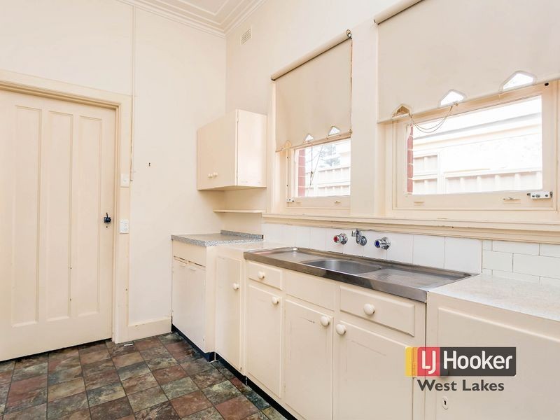 35 East Terrace, Henley Beach SA 5022