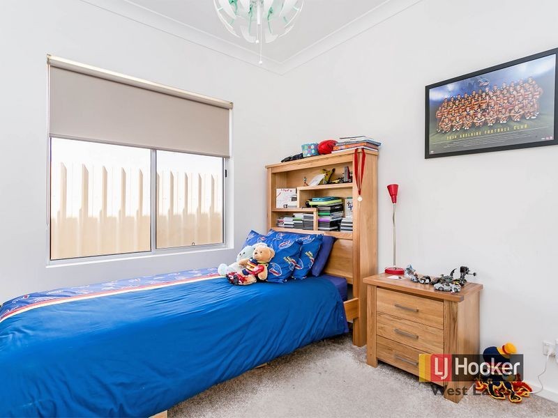 15 Leven Avenue, Seaton SA 5023