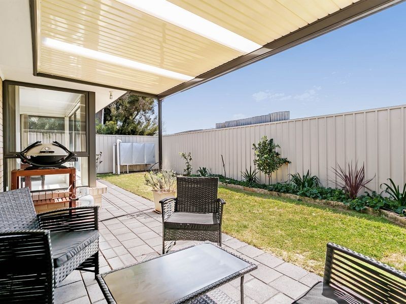 2/22a Alfred Avenue, Seaton SA 5023