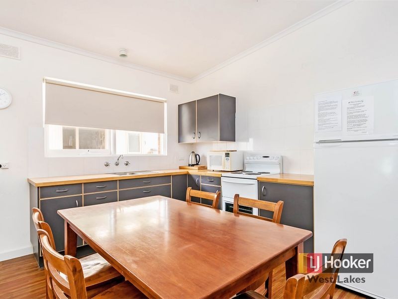 8/52 Seaview Road, West Beach SA 5024