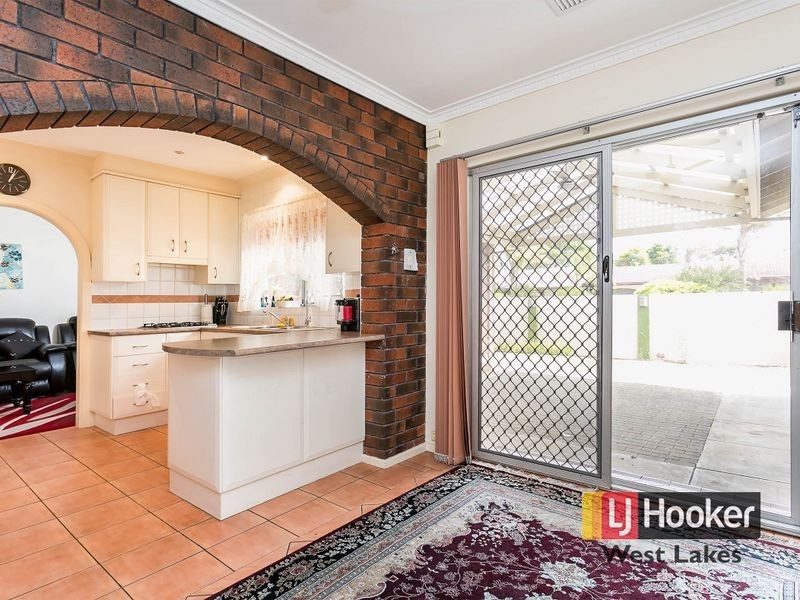 12 Mara Place, West Lakes SA 5021