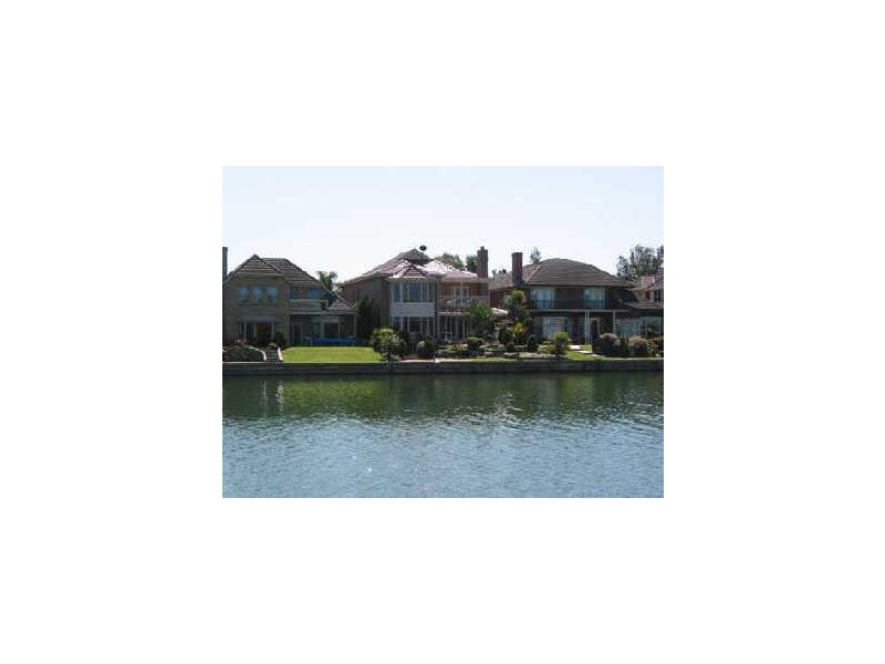 1 Leith Price Court, West Lakes SA 5021