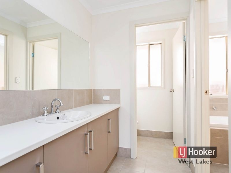 26 Matelot Street, Seaford Meadows SA 5169