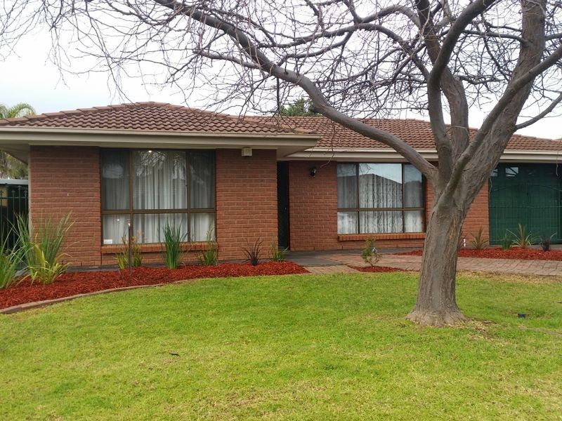 6 Mclean Court, Andrews Farm SA 5114