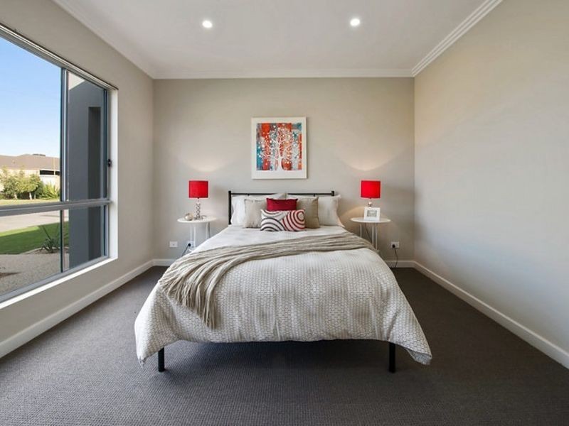 2B Mcmurtrie Place, Seaton SA 5023