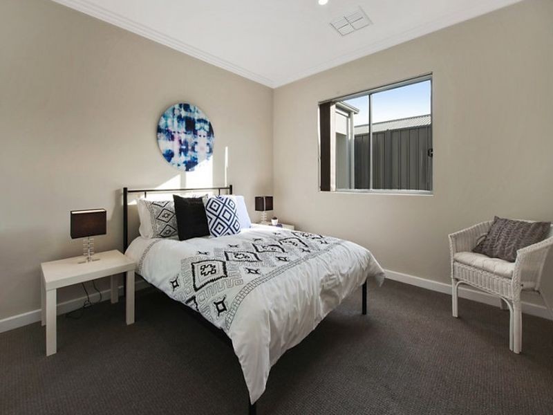 2B Mcmurtrie Place, Seaton SA 5023