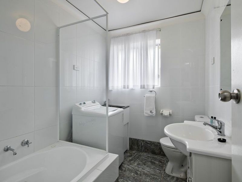 1 & 2/168- Seaview Road, Henley Beach SA 5022