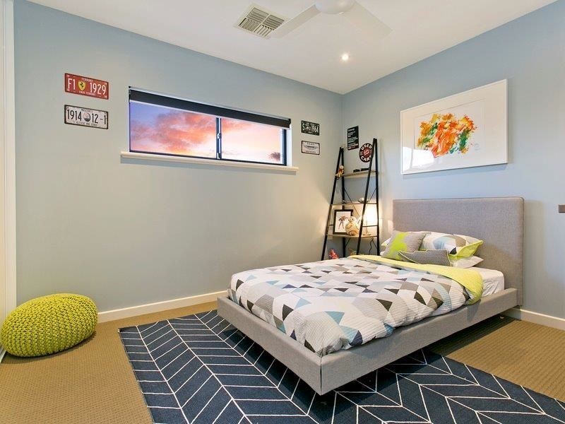 8 Gomera Street, Mawson Lakes SA 5095