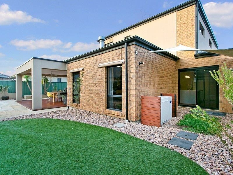 8 Gomera Street, Mawson Lakes SA 5095