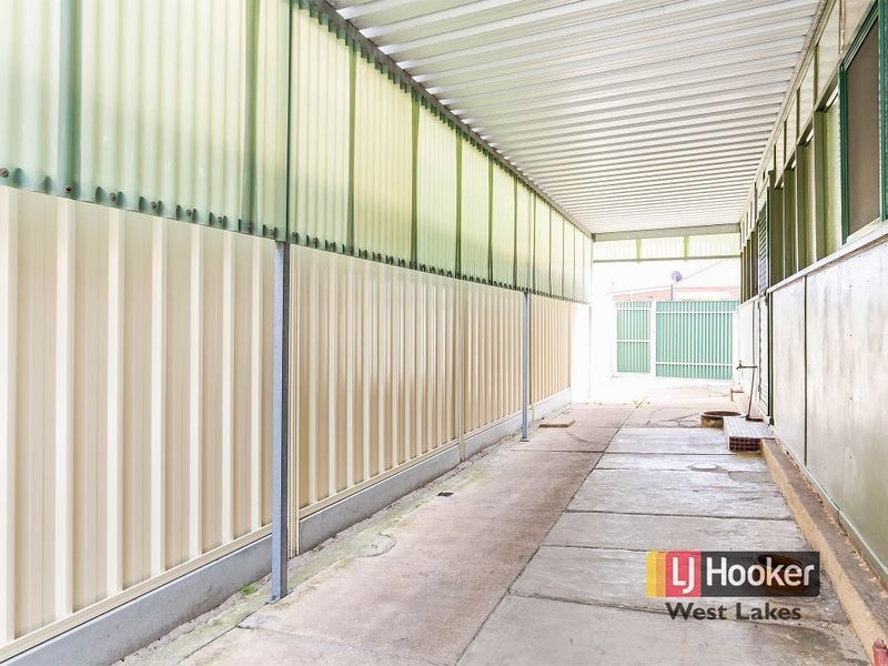 11 Peterhead Street, Largs Bay SA 5016