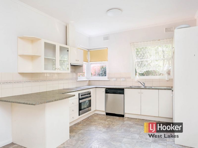 11 Airport Road, Brooklyn Park SA 5032