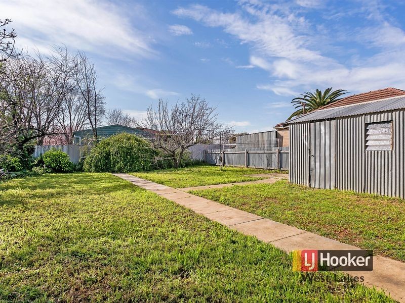 11 Airport Road, Brooklyn Park SA 5032