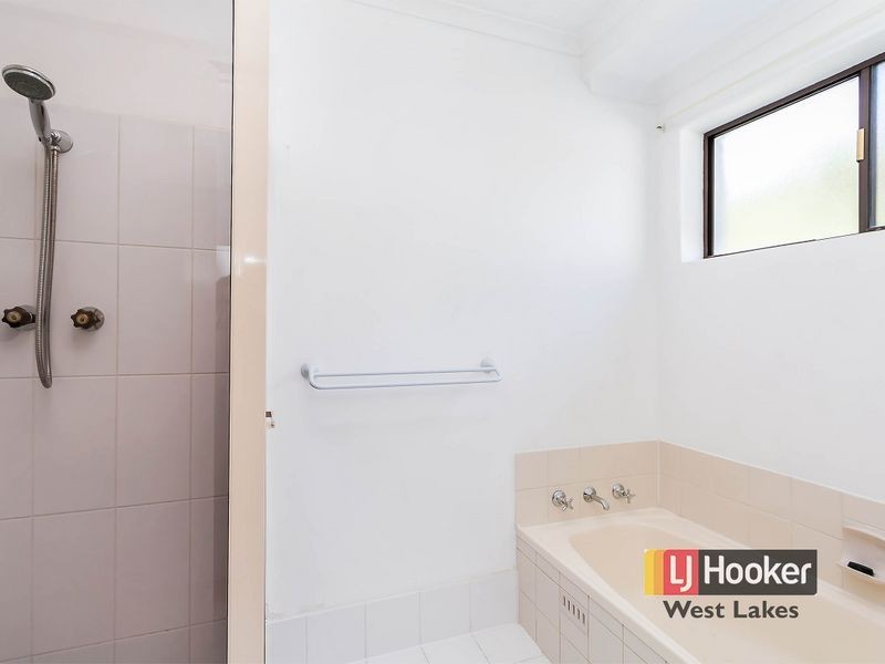 28 Manly Circuit, West Lakes Shore SA 5020