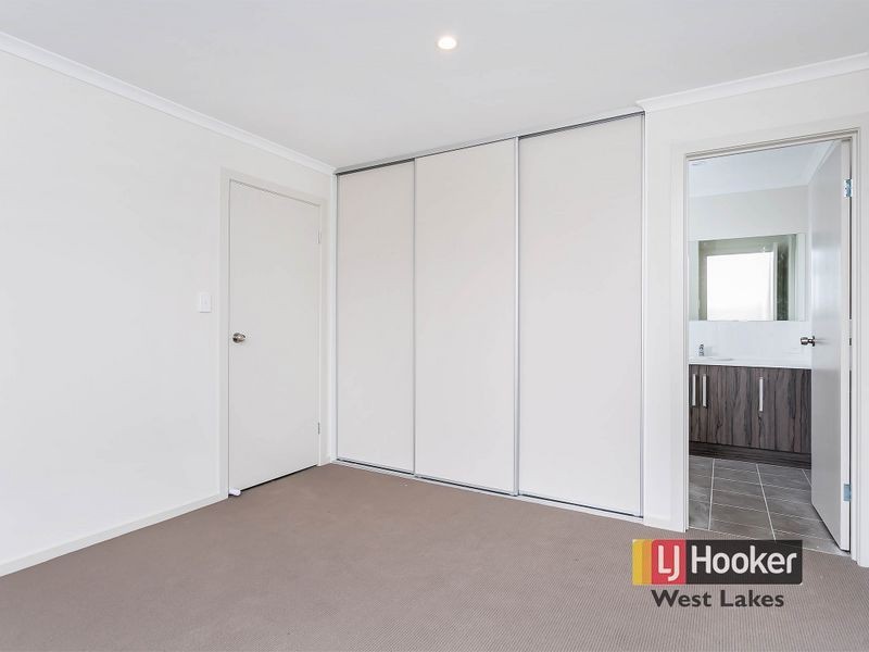 16 Columbus Street, Seaford Meadows SA 5169