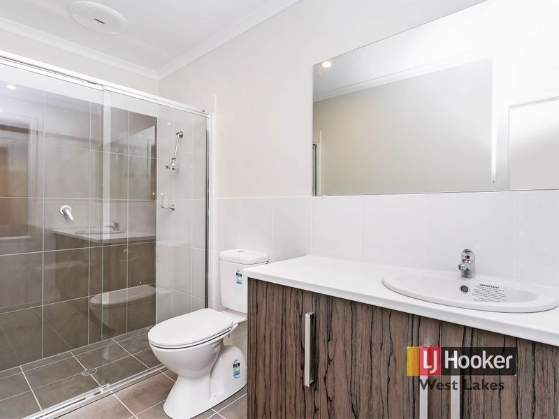 16 Columbus Street, Seaford Meadows SA 5169