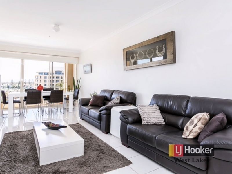 51/3 Holdfast Promenade, Glenelg SA 5045