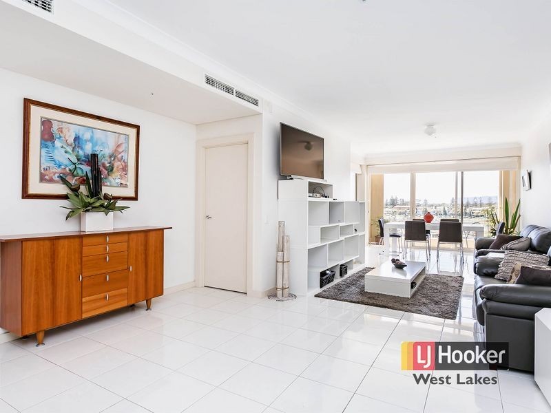 51/3 Holdfast Promenade, Glenelg SA 5045