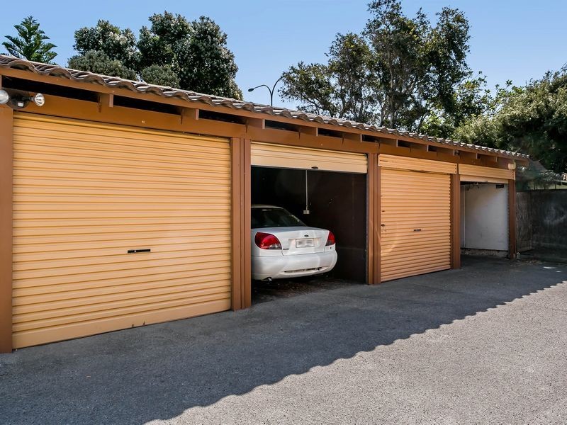 68 Military Road, Tennyson SA 5022