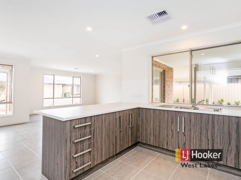 16a Columbus Street, Seaford Meadows SA 5169