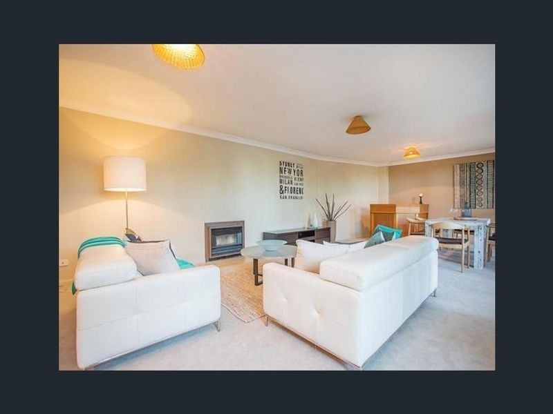 23 Military Road, Tennyson SA 5022