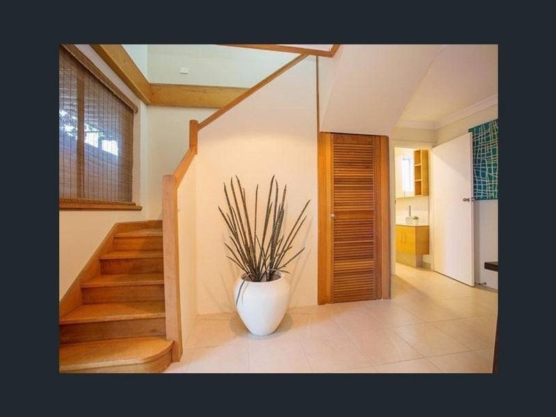 23 Military Road, Tennyson SA 5022