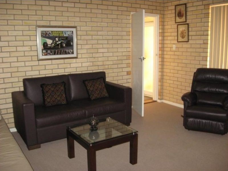 8 Hamilton Street, Glenelg North SA 5045