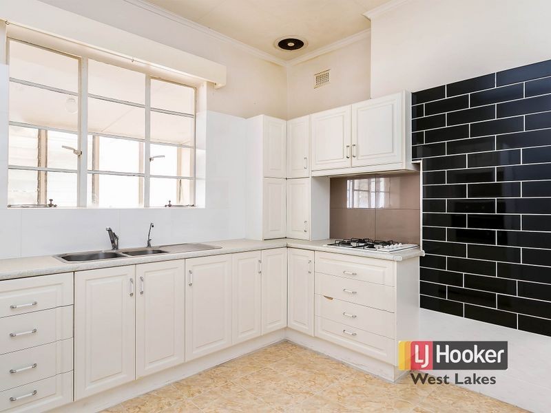 1 Ormond Avenue, Clearview SA 5085