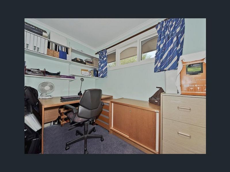 7 Roberts Crescent, Hope Valley SA 5090