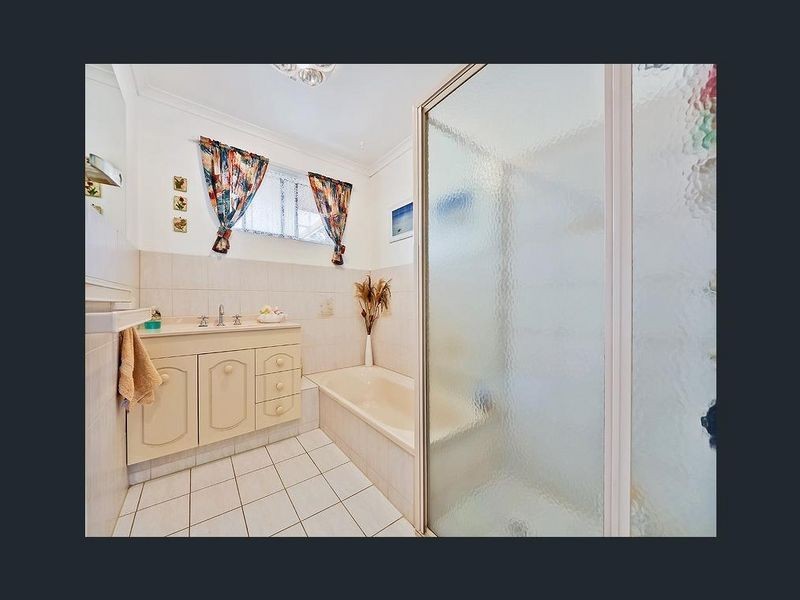 7 Roberts Crescent, Hope Valley SA 5090